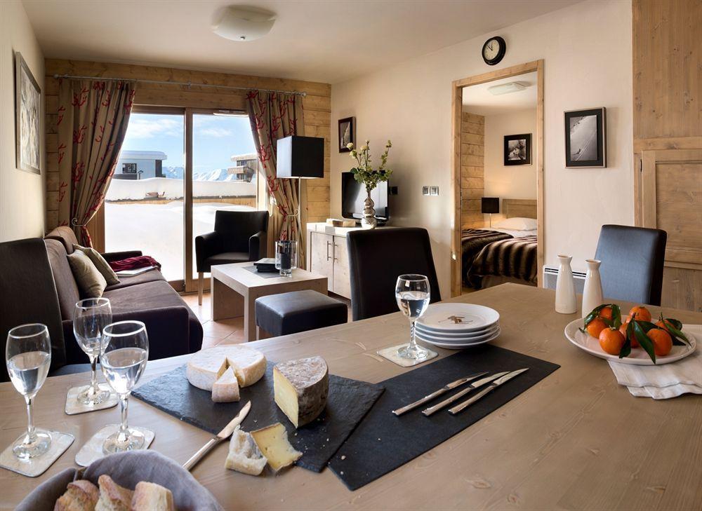 CGH Résidences&Spas Le Cristal de l'Alpe Alpe d'Huez Esterno foto