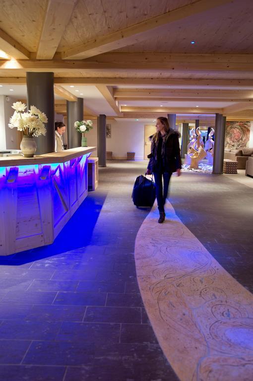 CGH Résidences&Spas Le Cristal de l'Alpe Alpe d'Huez Esterno foto