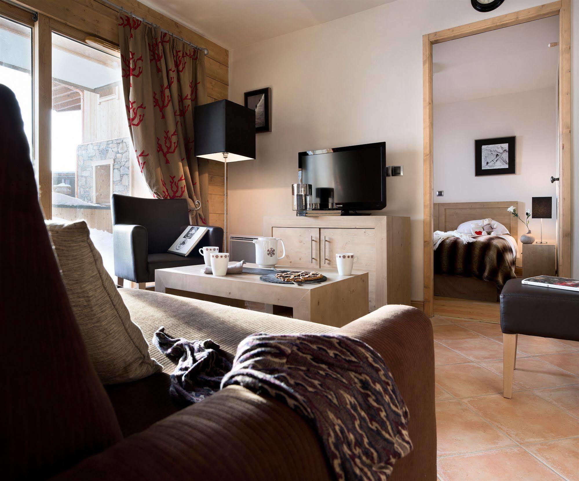 CGH Résidences&Spas Le Cristal de l'Alpe Alpe d'Huez Esterno foto