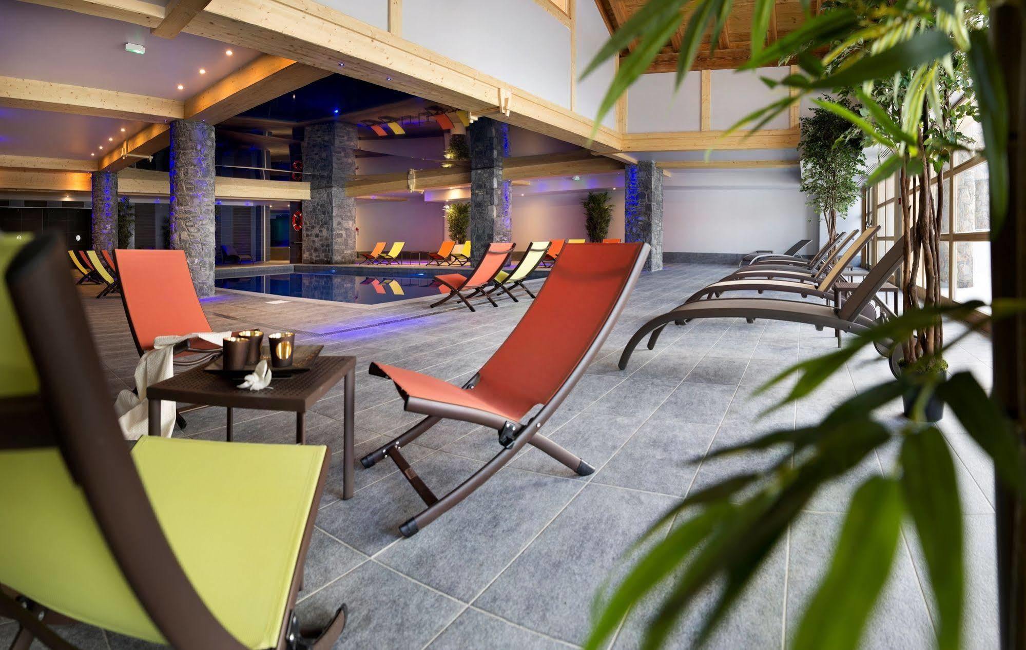 CGH Résidences&Spas Le Cristal de l'Alpe Alpe d'Huez Esterno foto